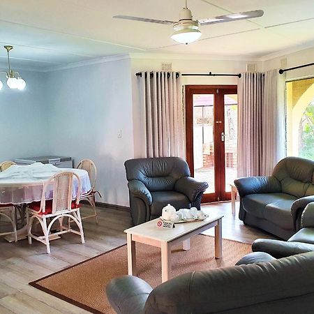 First Group La Rochelle Apartment Saint Lucia Estuary Екстериор снимка